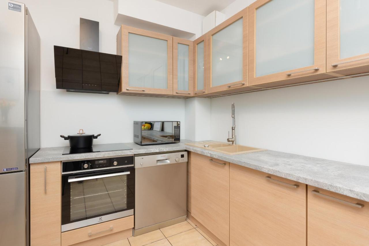 Apartament Beautiful & Spacious By Renters *